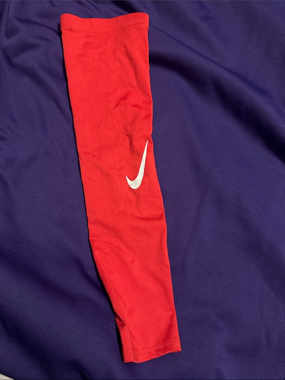 Nike, Red arm sleeve, men baseball , left arm